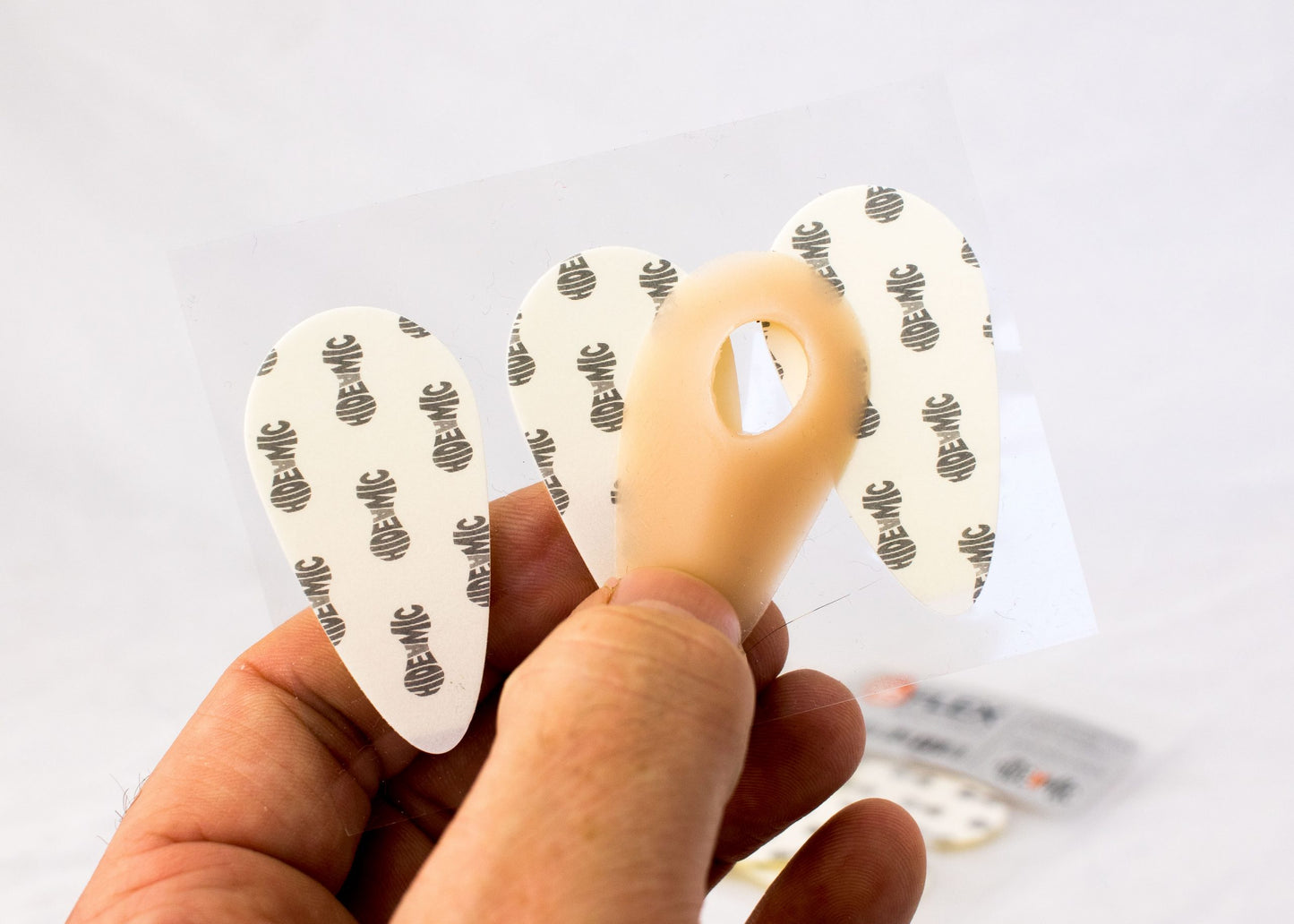 Hide-A-Mic 12 Skin friendly body pads for B_Flex