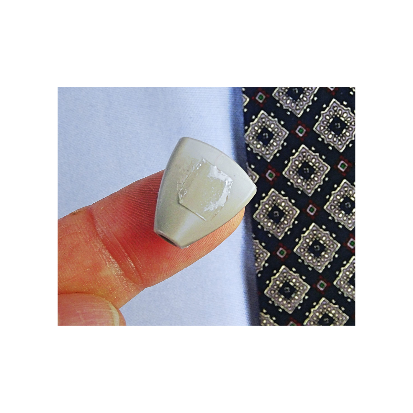 Hide-a-mic Sticky Pad Super Adhesive Silicon Pads (40 Pack)
